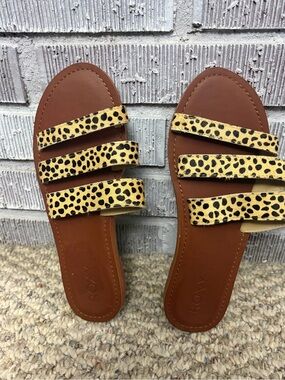 Roxy Triple-Strap Leopard Print Slide Sandals - Brown/Yellow Sz 9